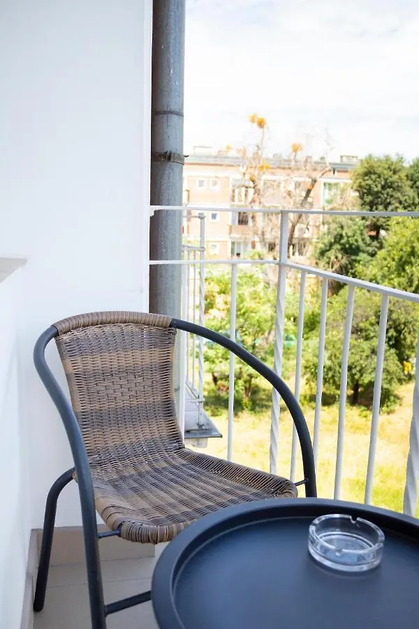 Close To Everywhere! Happy Apartment Old Town & Main Station Gdansk Poland